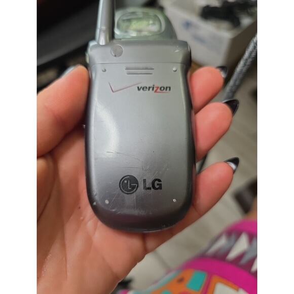 LG VX8300 Verizon Wireless Cell Flip Phone 28mb Camera Mint Condition Untested - Picture 15 of 16